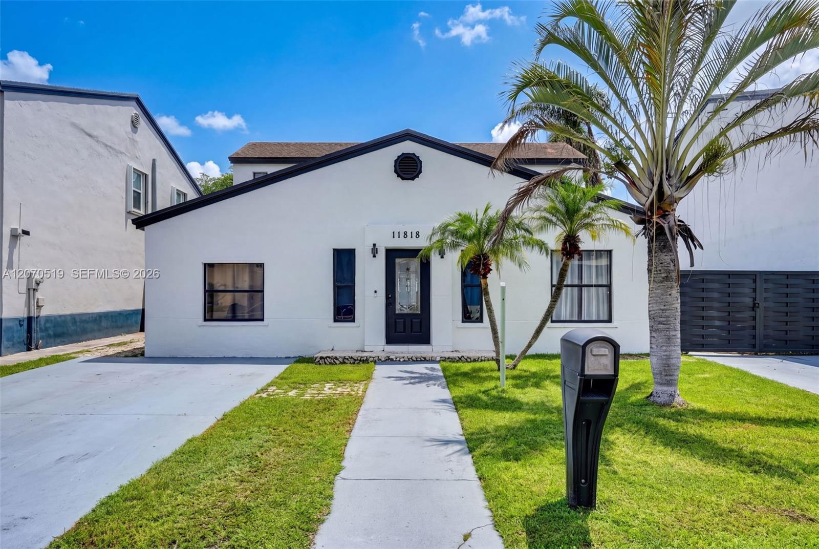 11818 SW 273rd Lane