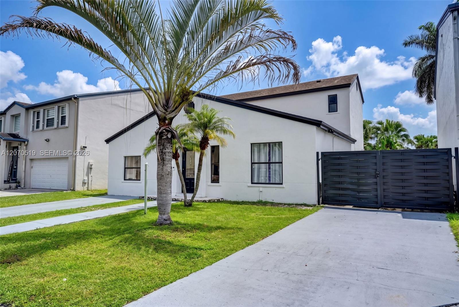 11818 SW 273rd Lane
