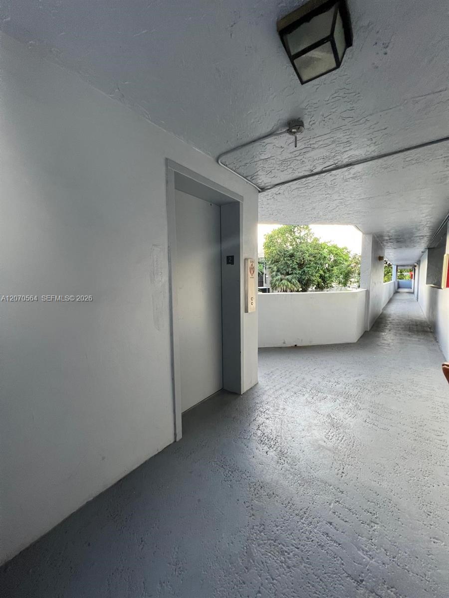 310 Fontainebleau Boulevard