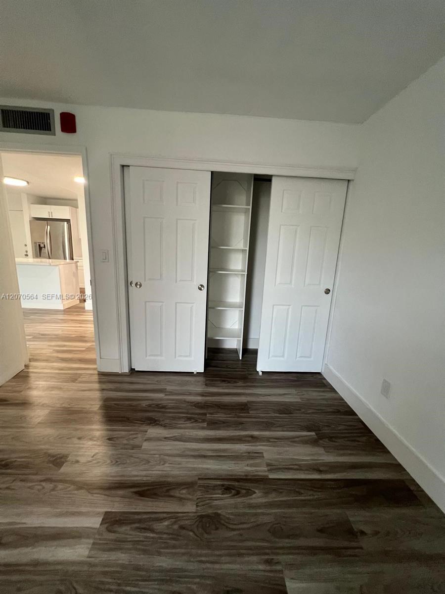310 Fontainebleau Boulevard