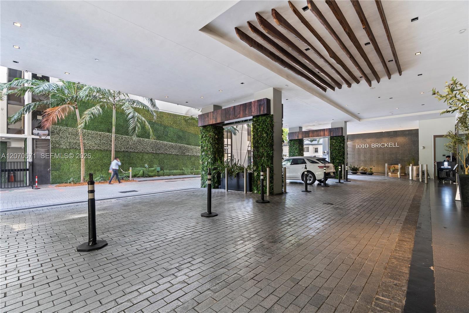 1010 Brickell Avenue