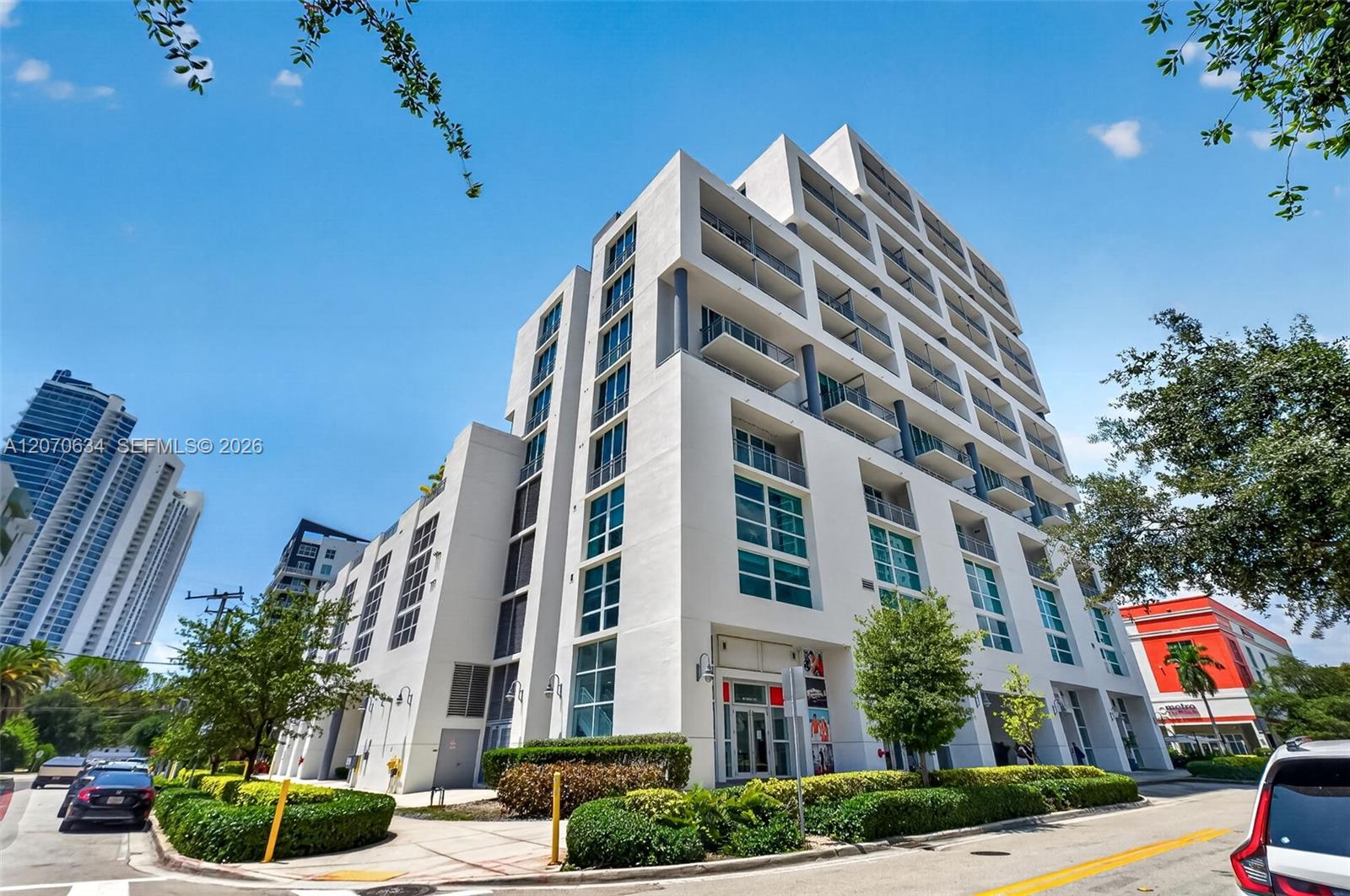 350 NE 24th Street