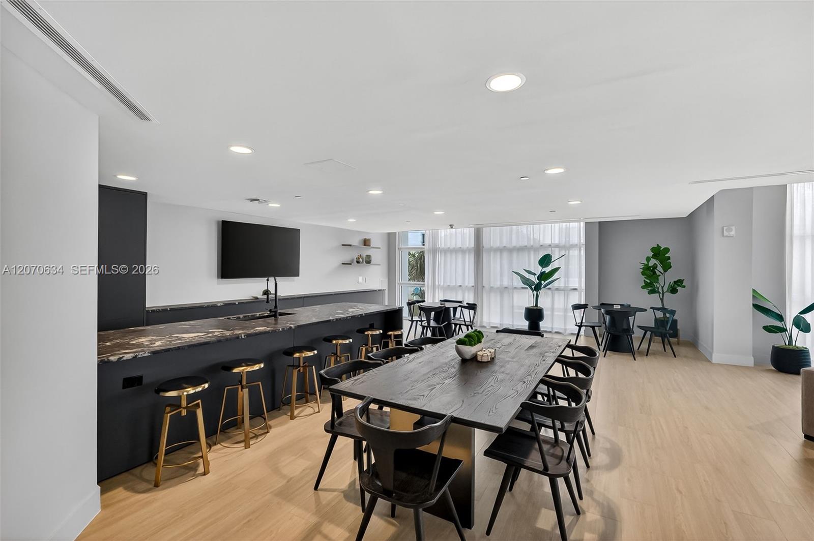 350 NE 24th Street