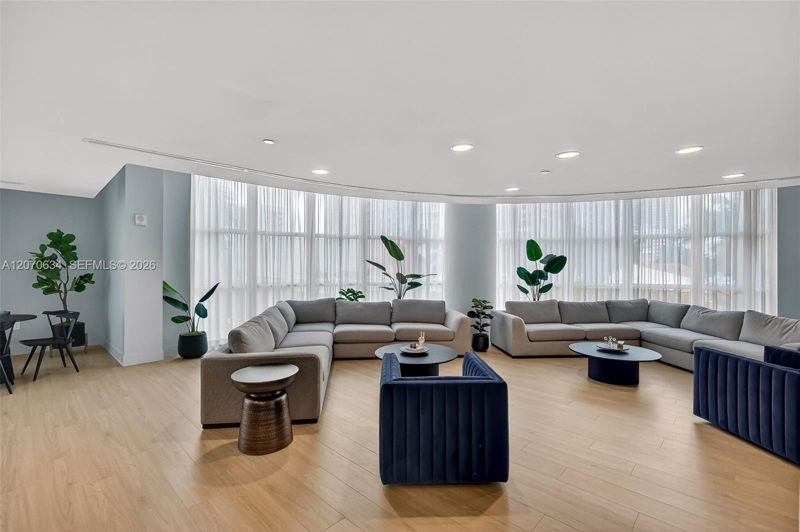 350 NE 24th Street