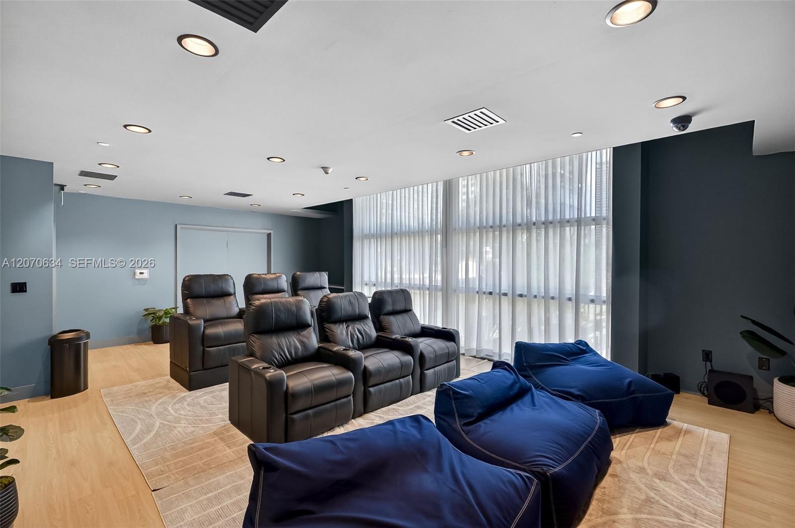 350 NE 24th Street