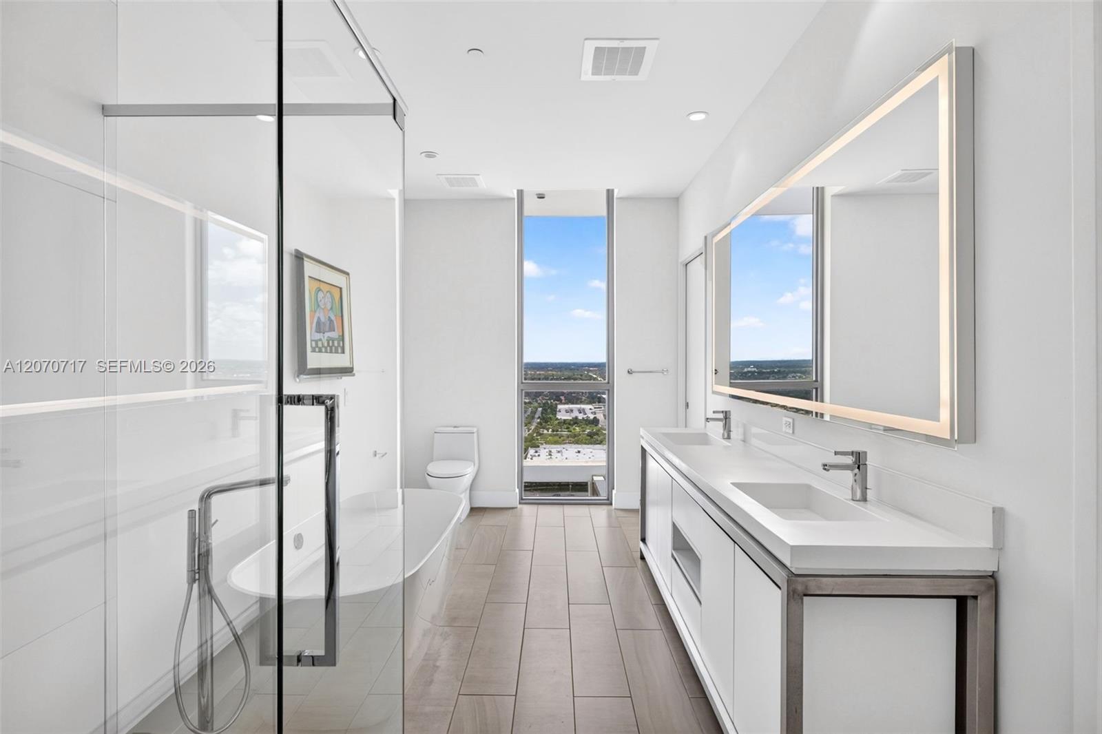 2000 Metropica Way