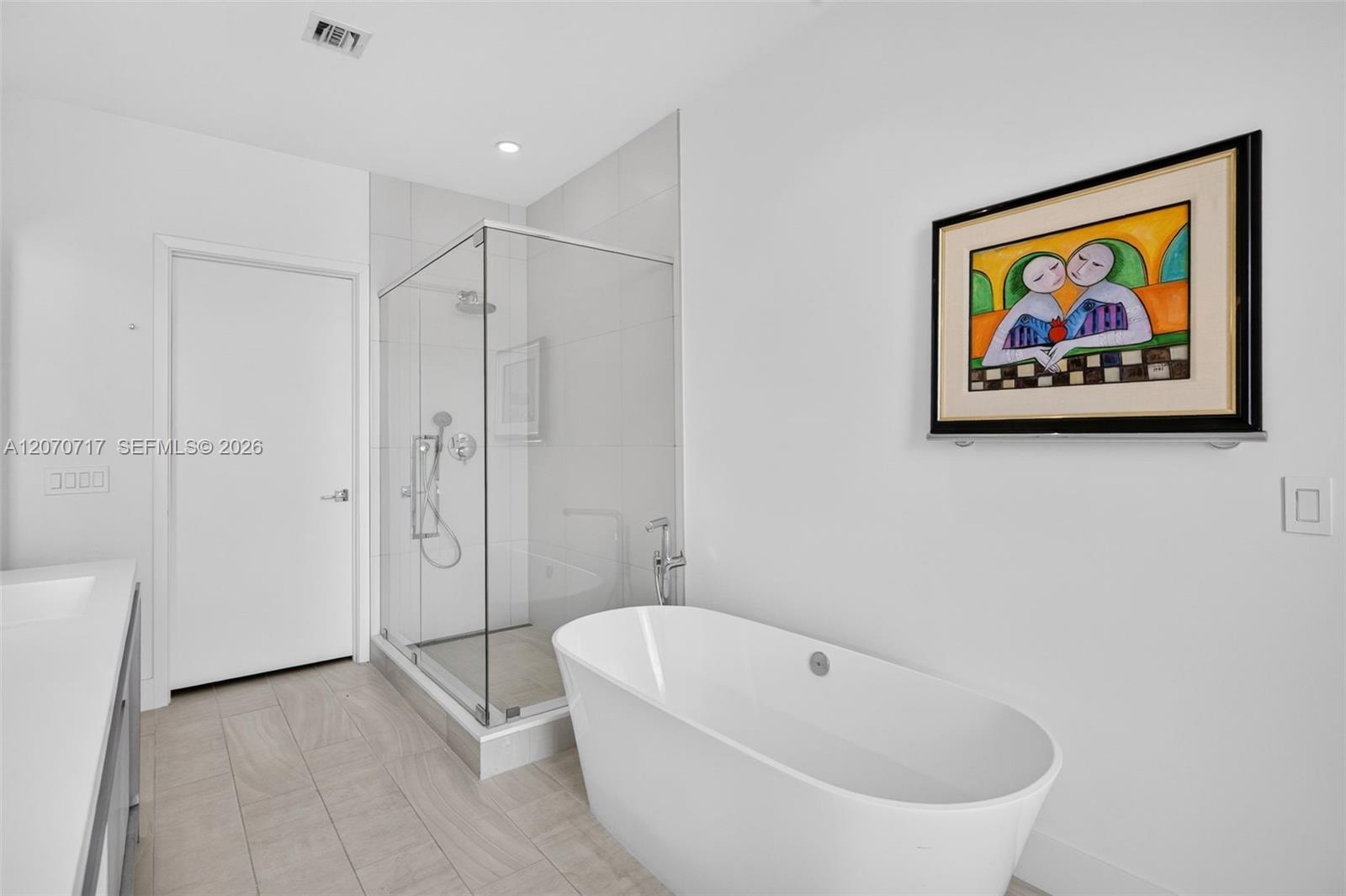 2000 Metropica Way