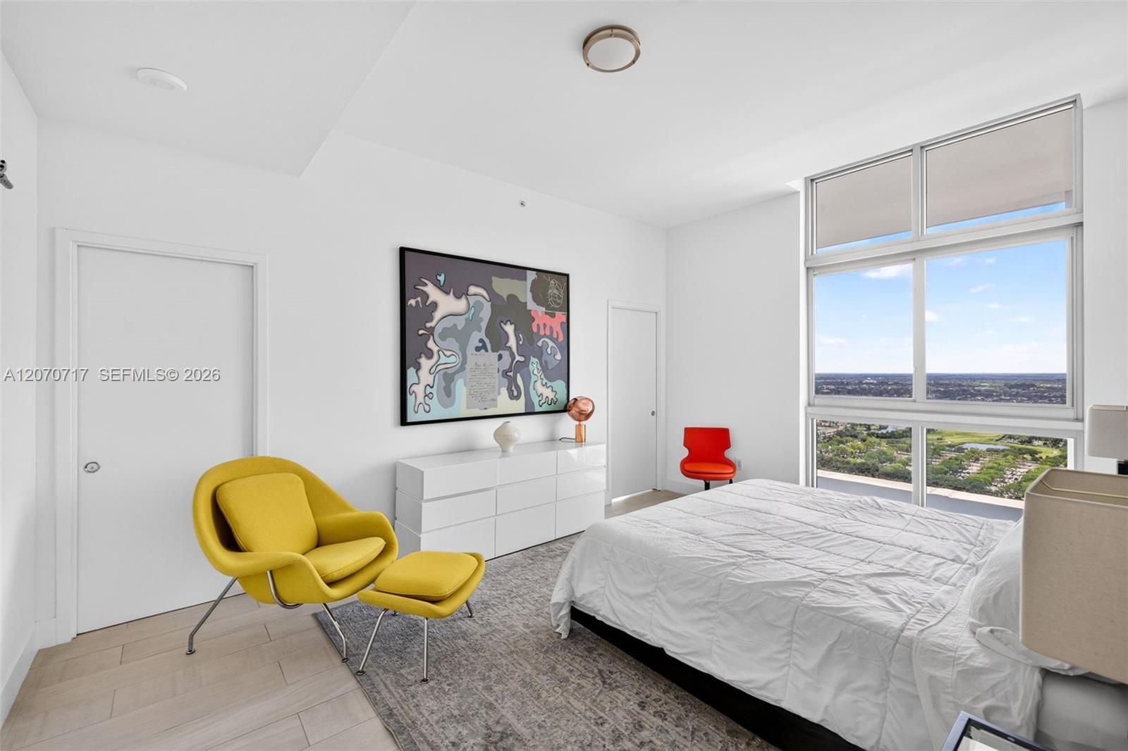 2000 Metropica Way