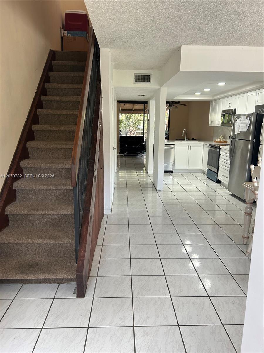 12242 SW 16th Terrace