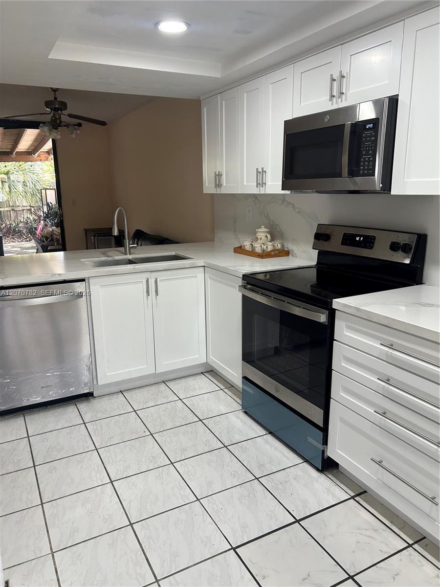 12242 SW 16th Terrace