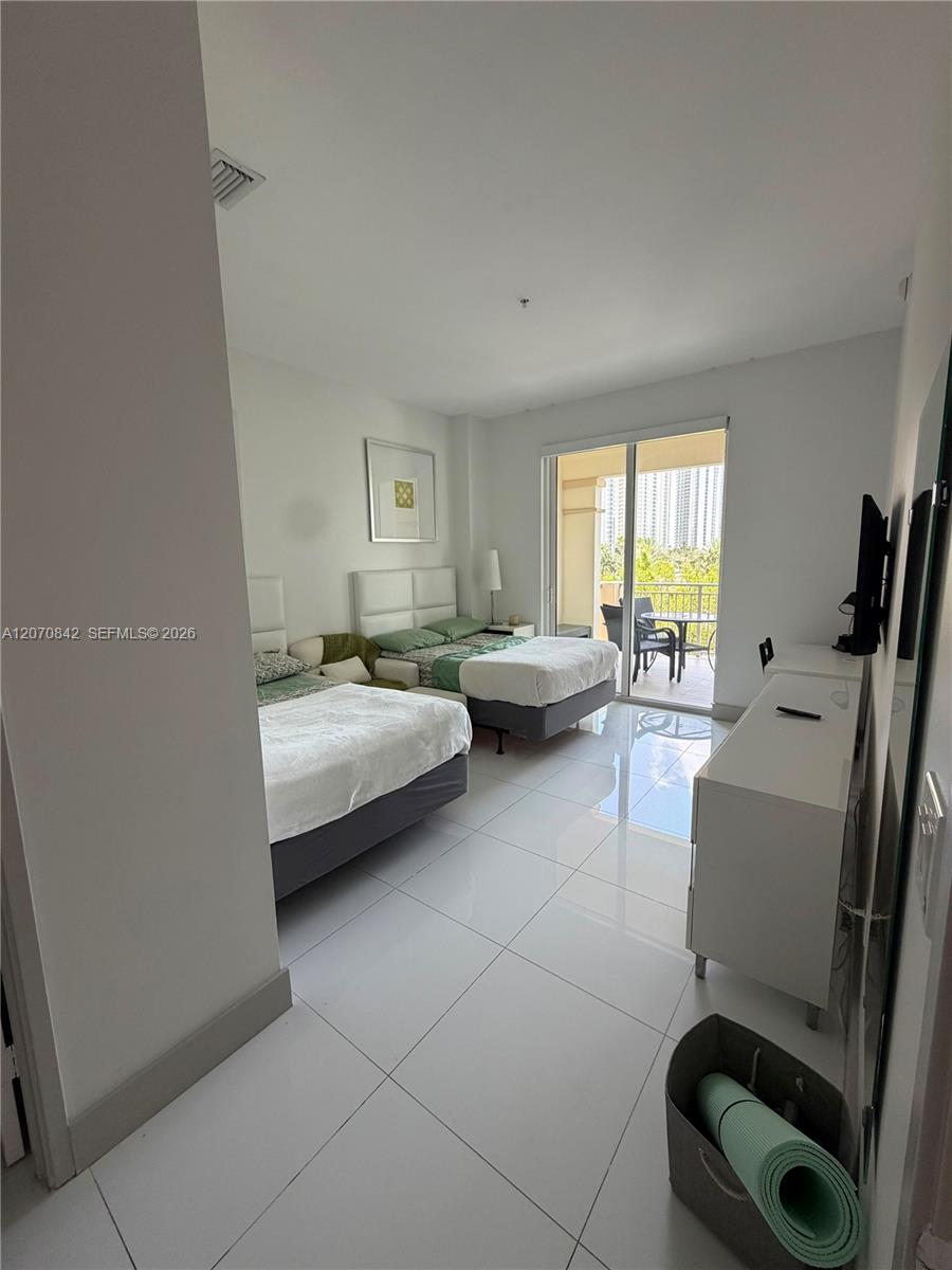 150 Sunny Isles Boulevard