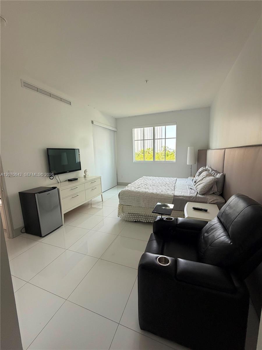 150 Sunny Isles Boulevard