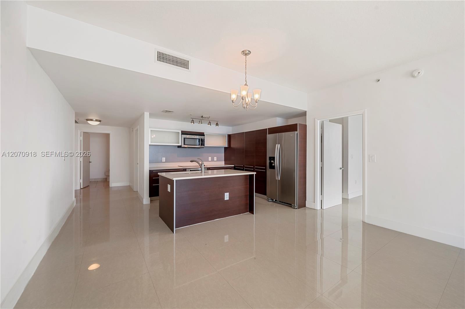 1900 N Bayshore Drive