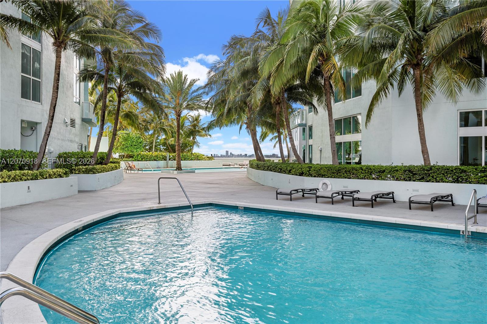 1900 N Bayshore Drive