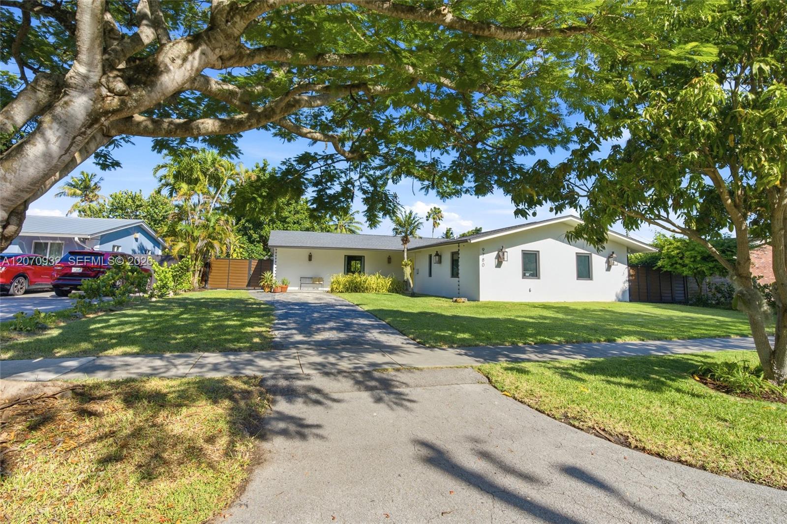 9780 Bel Aire Drive