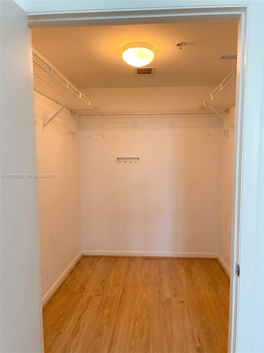 253 NE 2nd Street