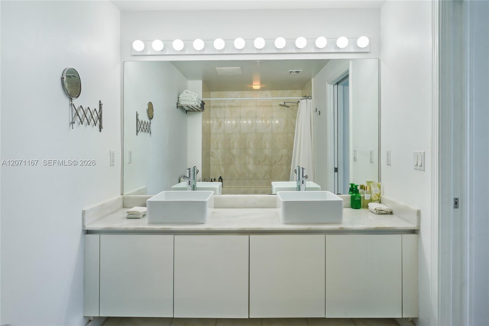 601 NE 36th Street