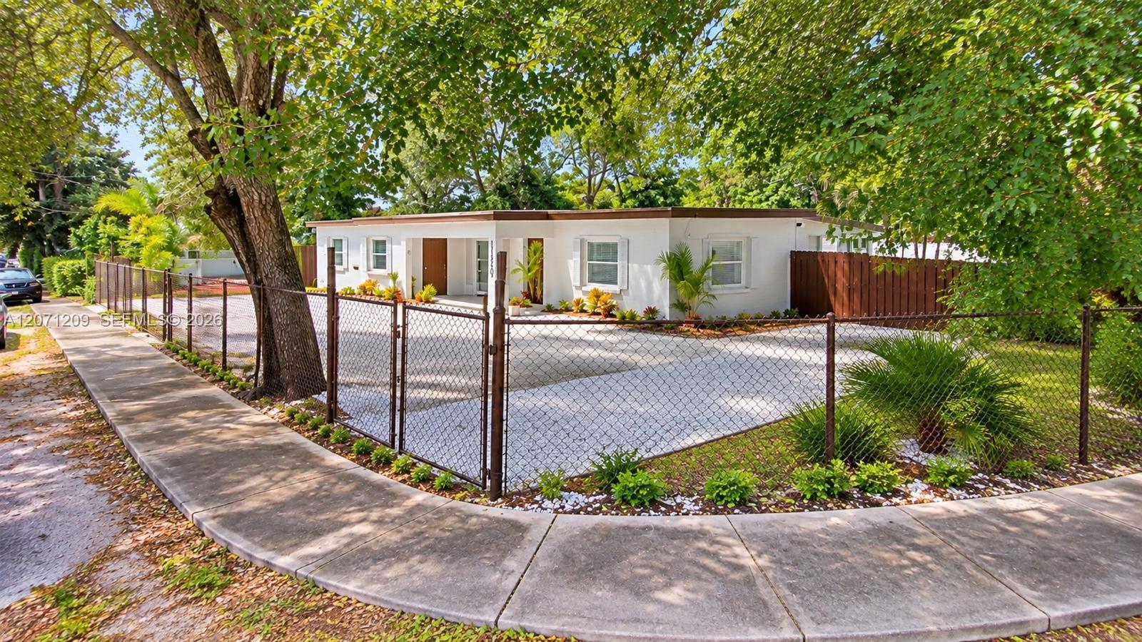 2101 NW 93rd Terrace