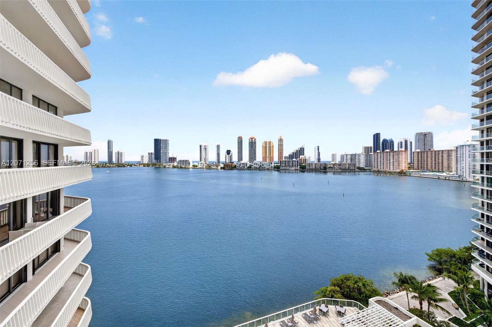 3000 Island Boulevard