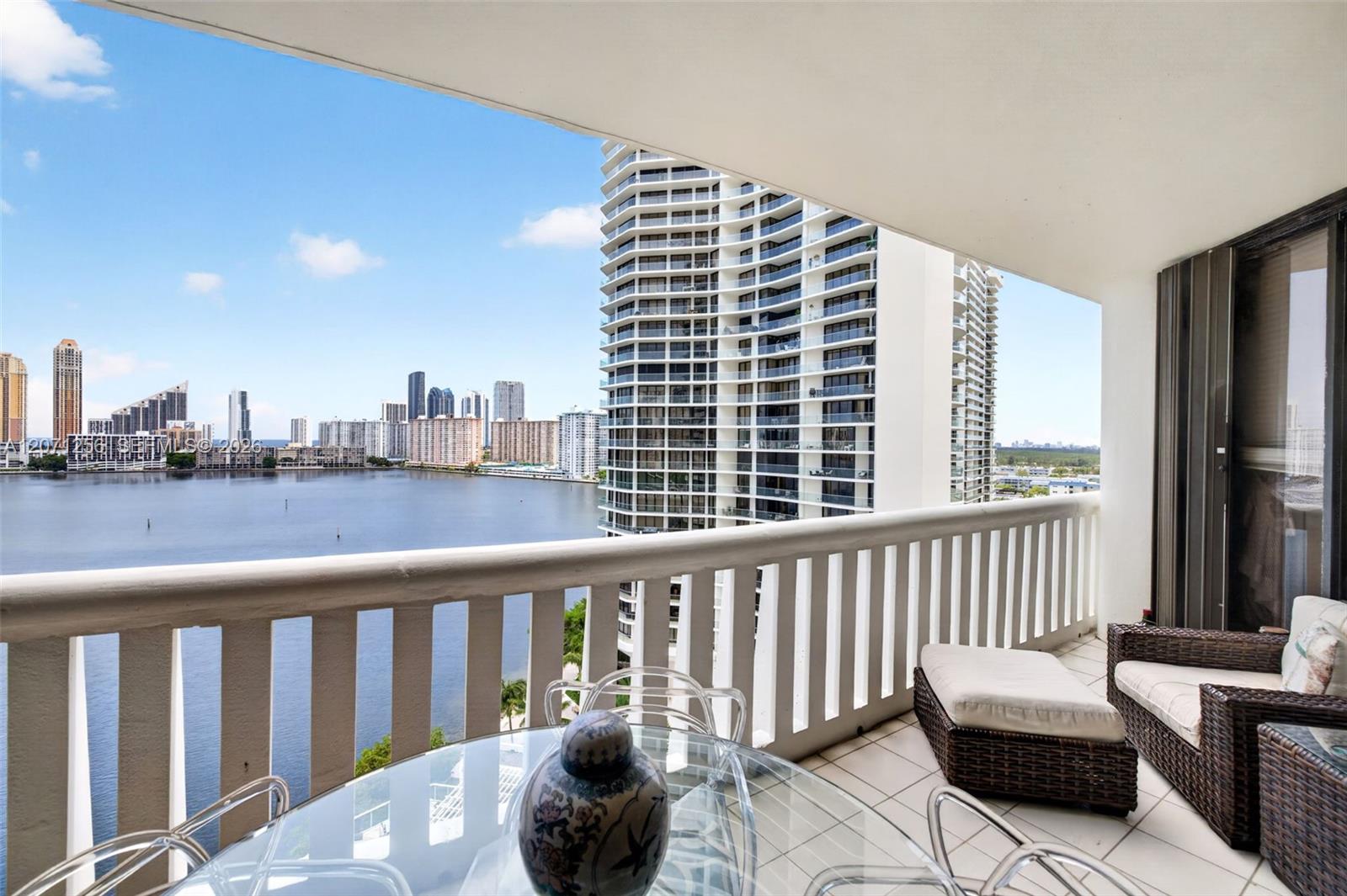3000 Island Boulevard