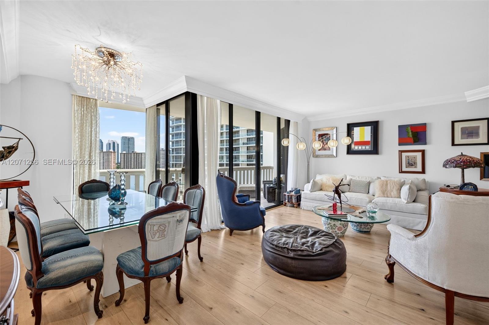 3000 Island Boulevard