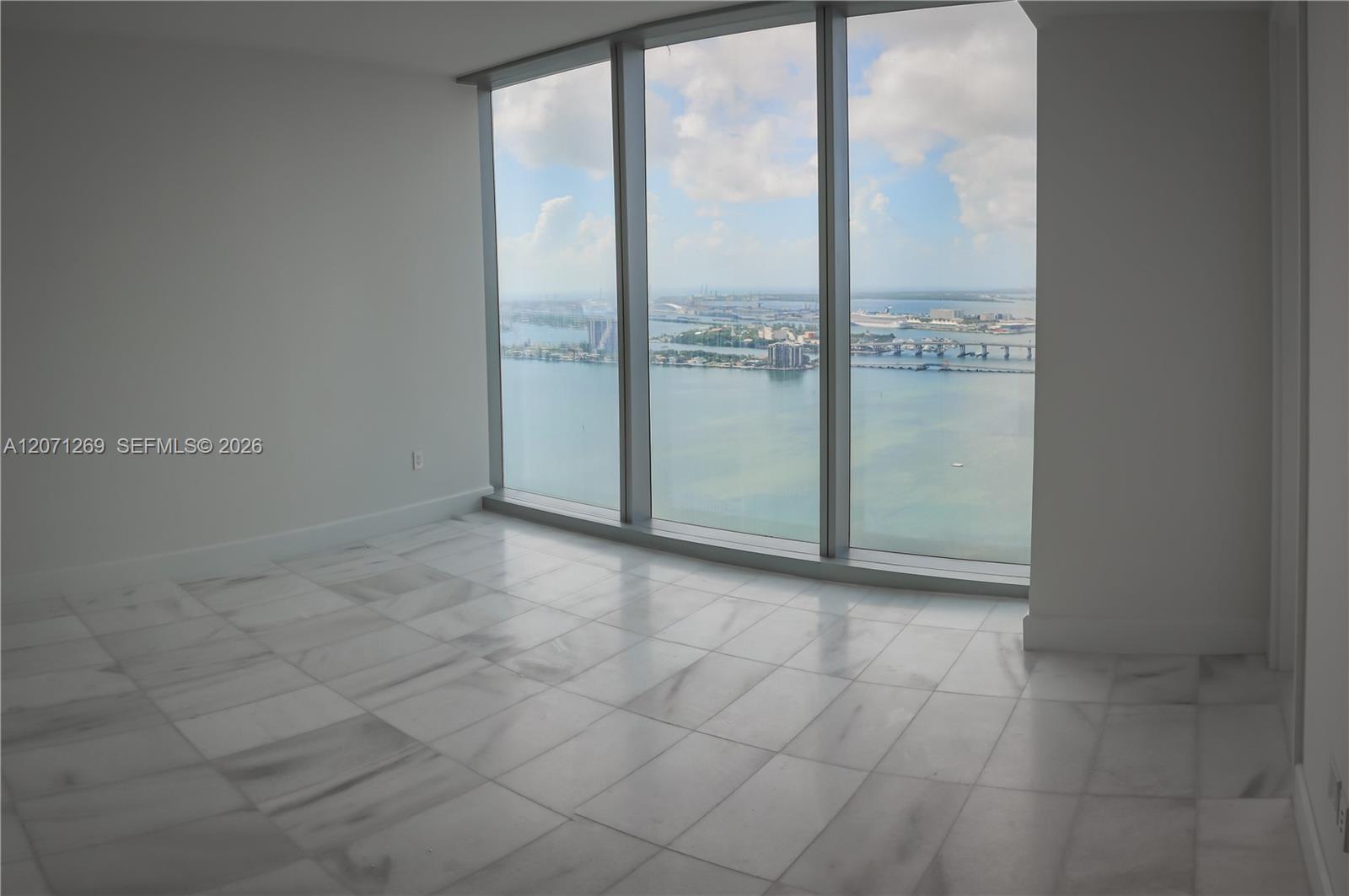 700 NE 26th Terrace
