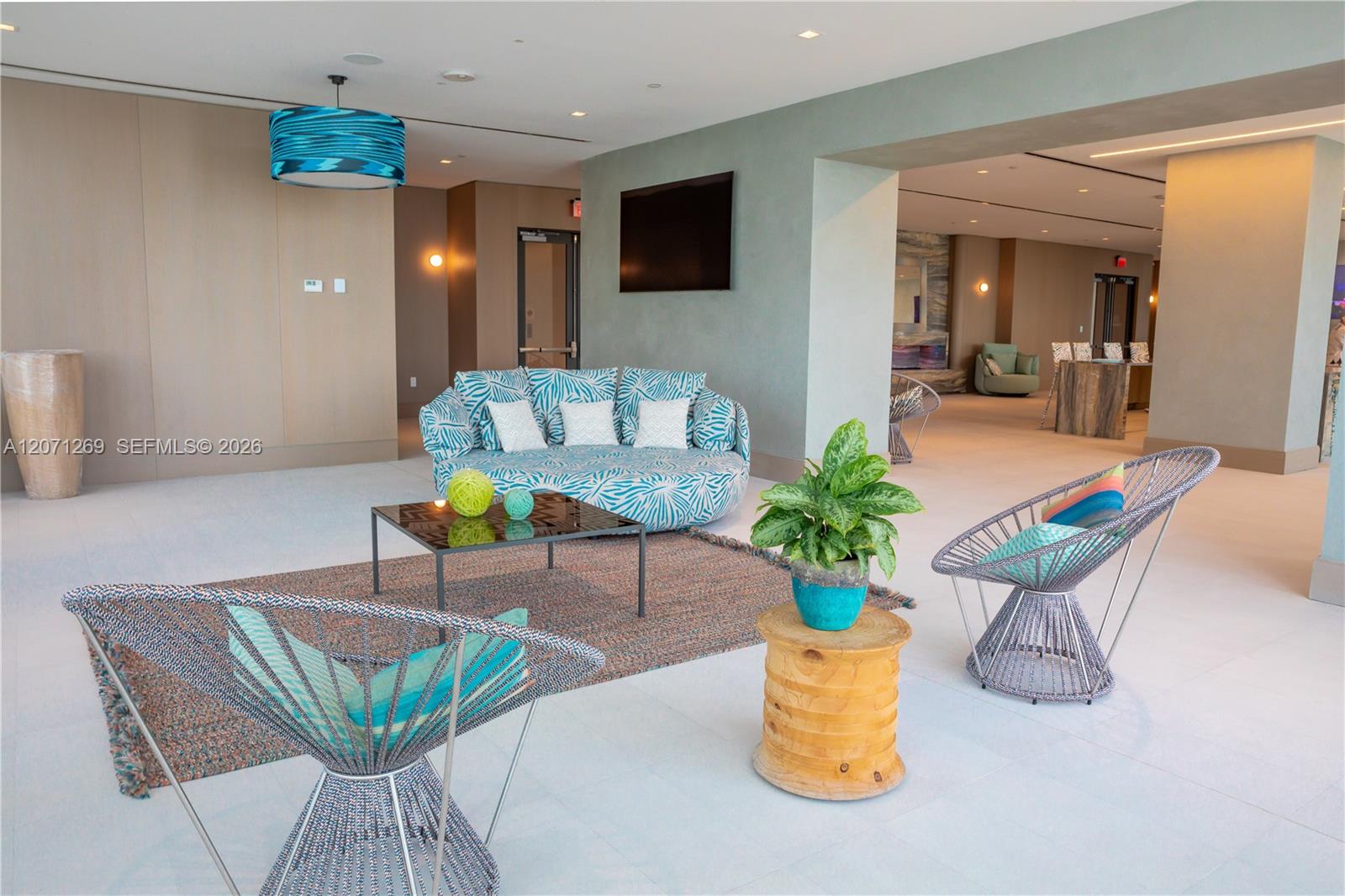 700 NE 26th Terrace
