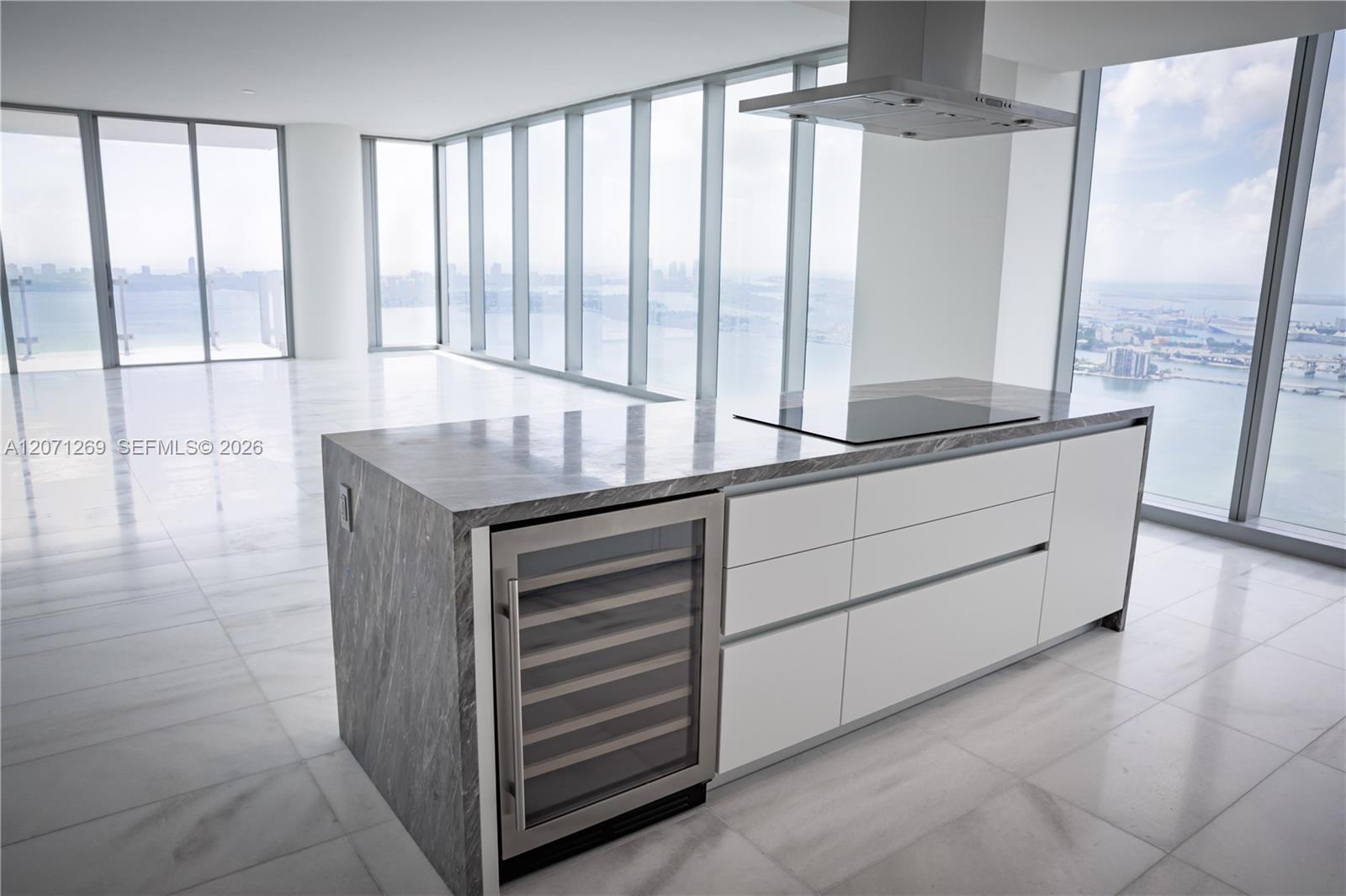 700 NE 26th Terrace