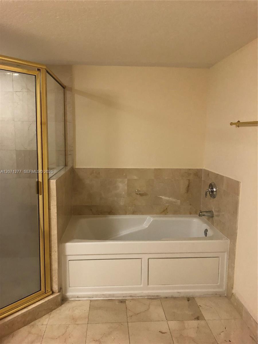 1800 N Bayshore Drive