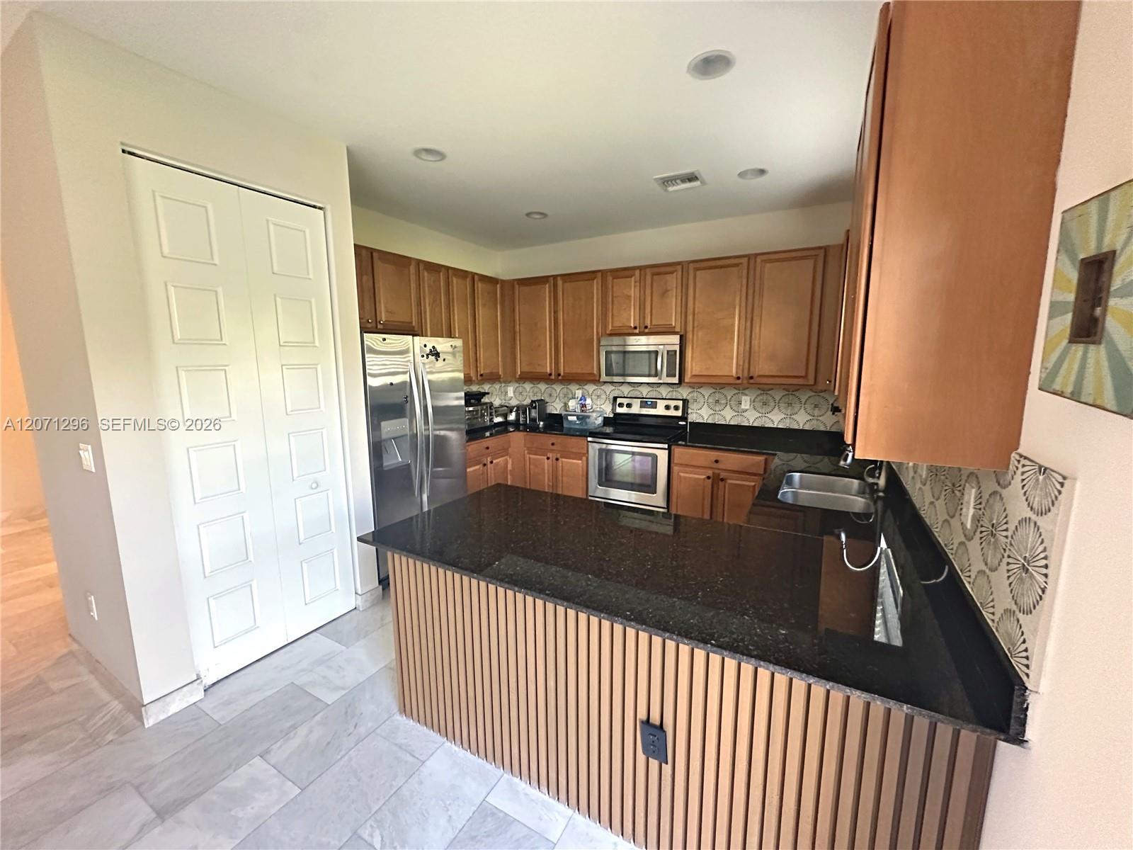 885 NE 191st Street