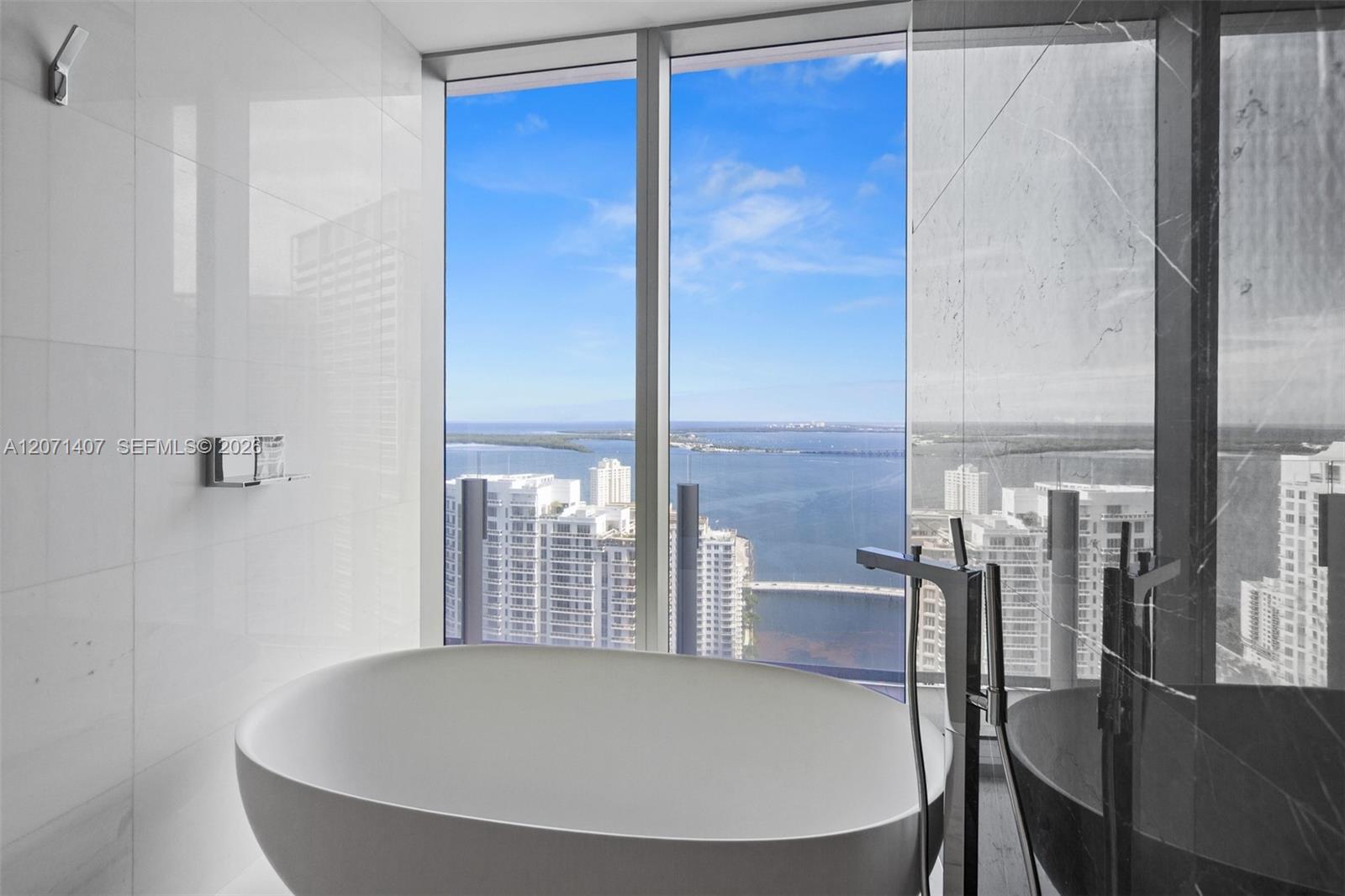 300 Biscayne Boulevard Way