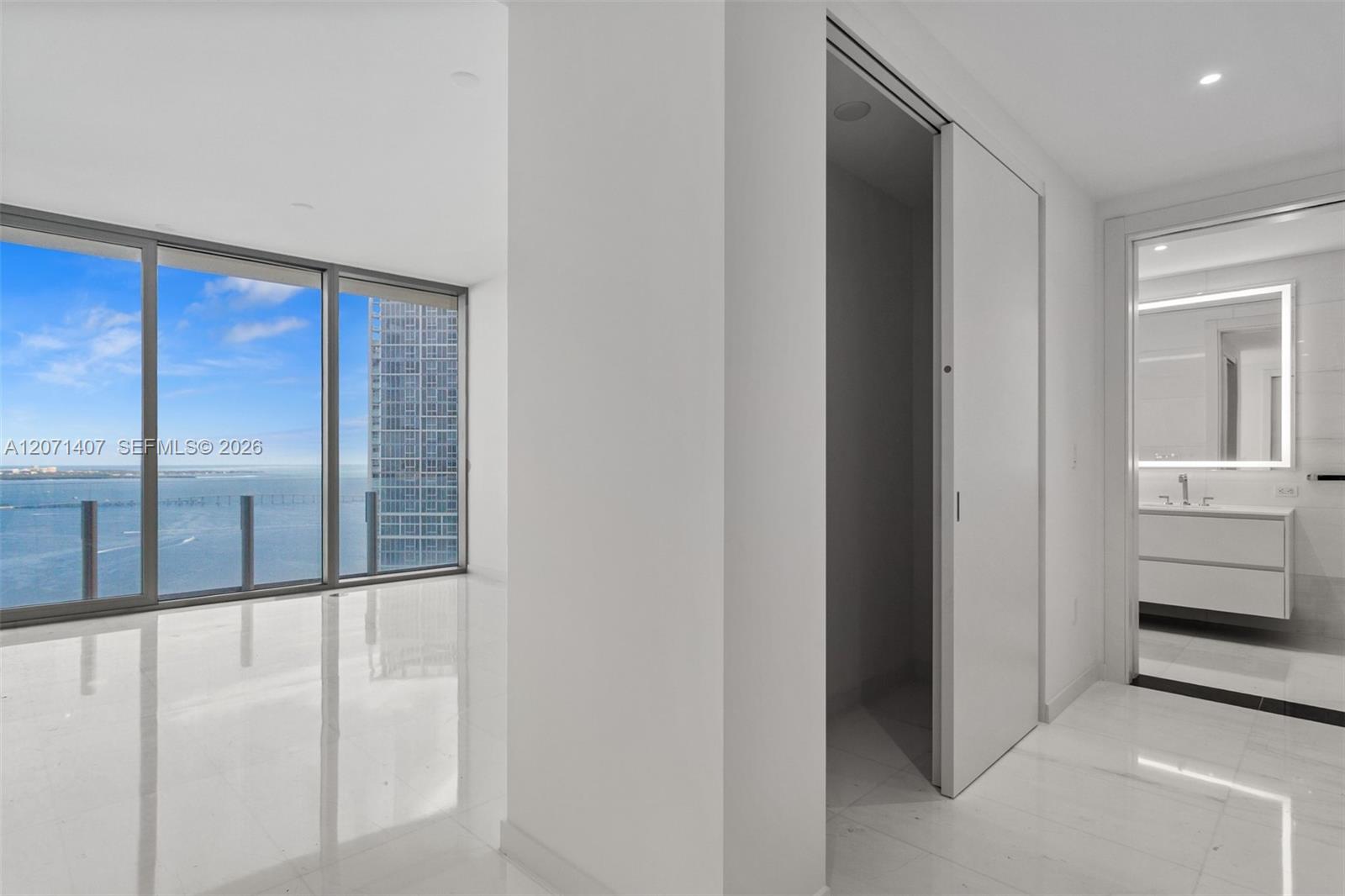 300 Biscayne Boulevard Way