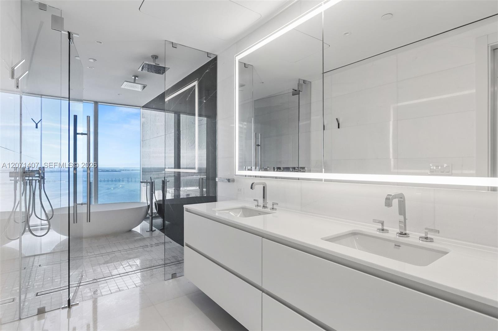 300 Biscayne Boulevard Way