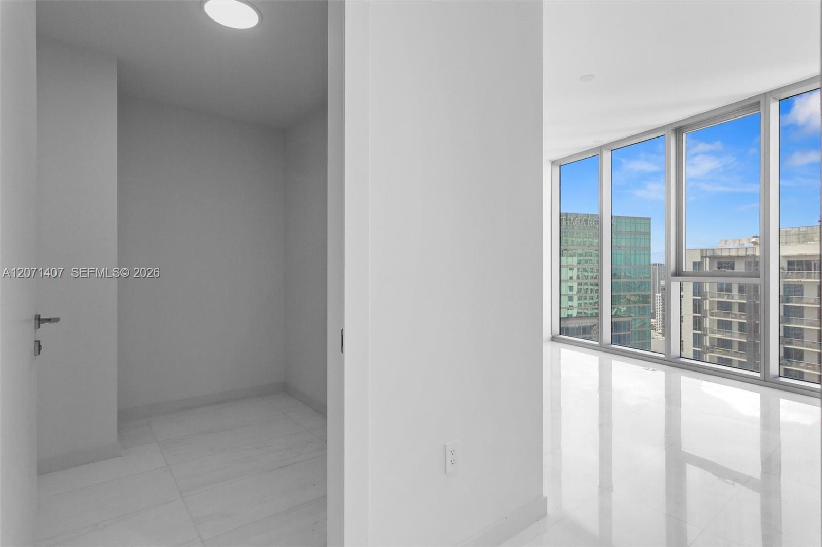 300 Biscayne Boulevard Way