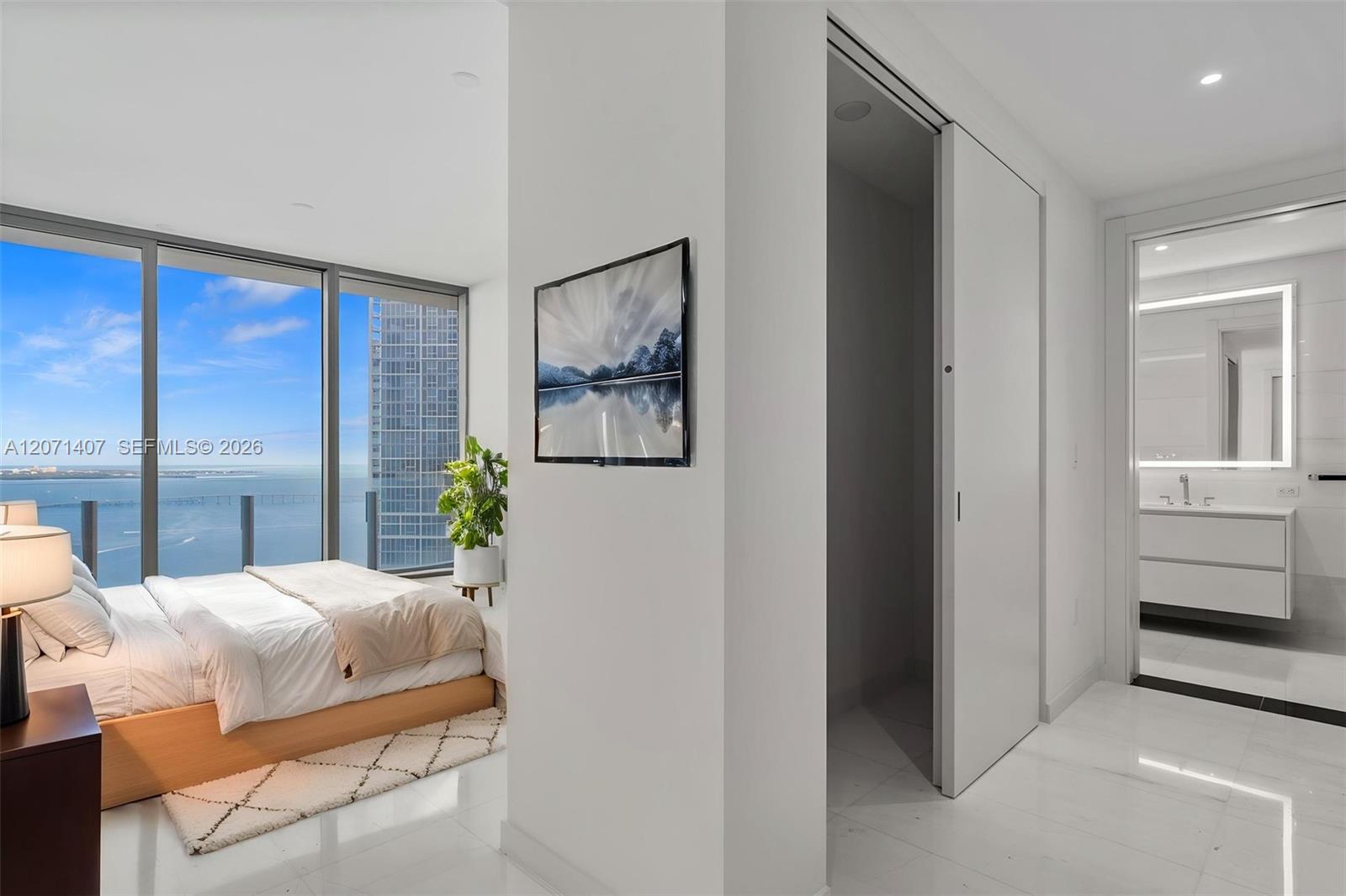 300 Biscayne Boulevard Way