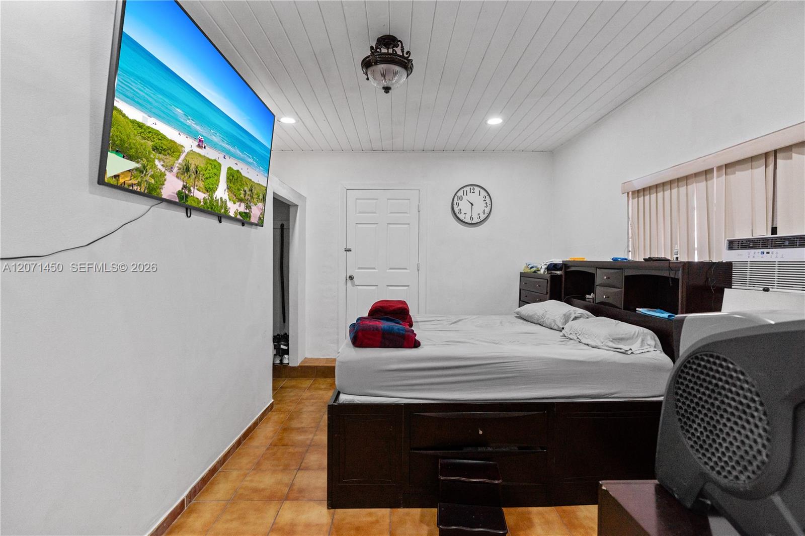 3445 NW 2nd Street