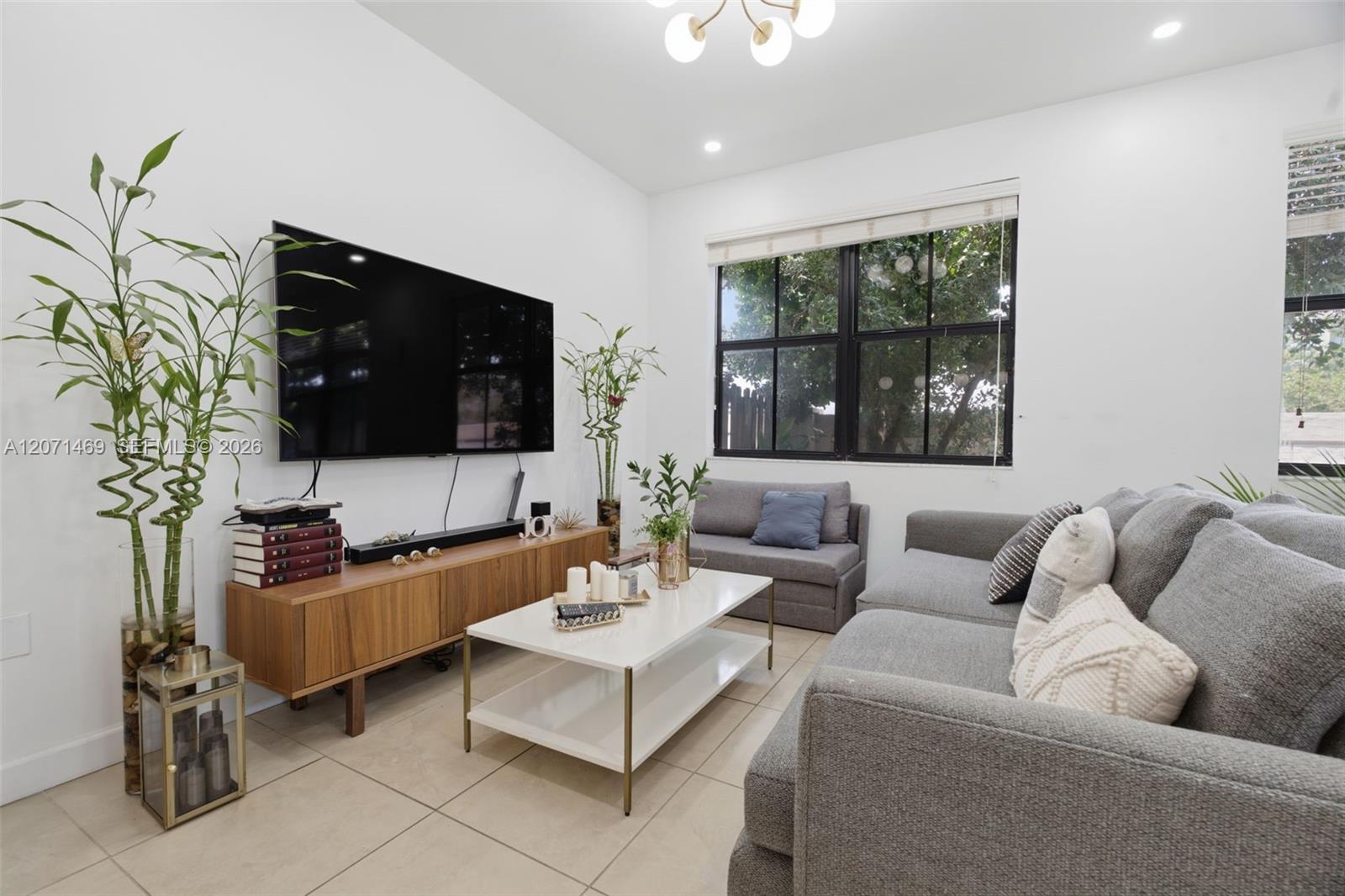 7042 NW 103rd Path