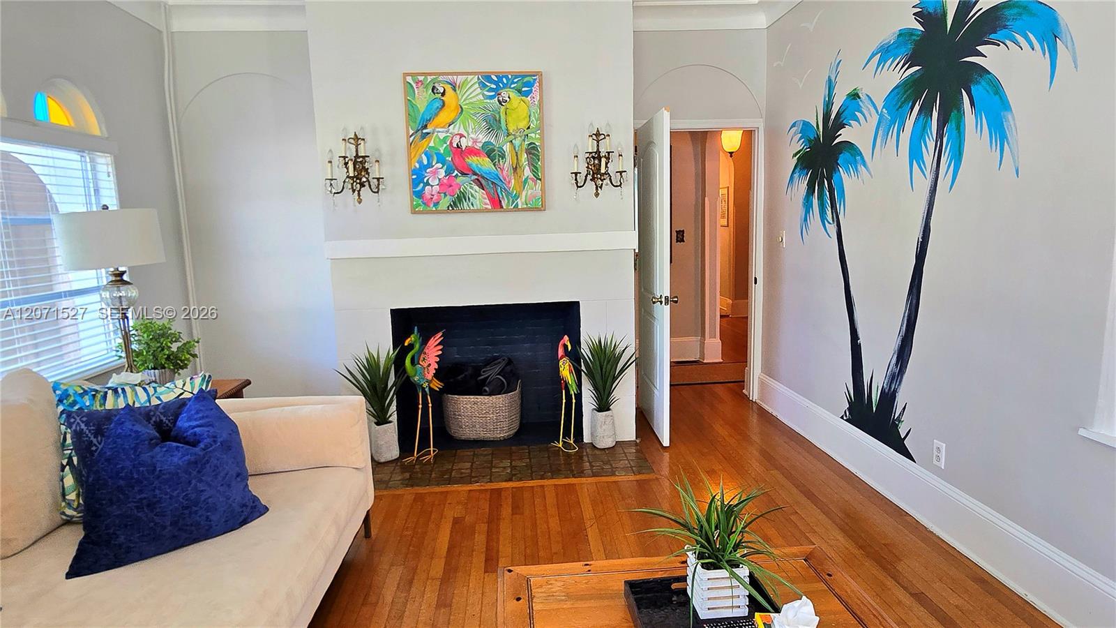219 S 17th Avenue