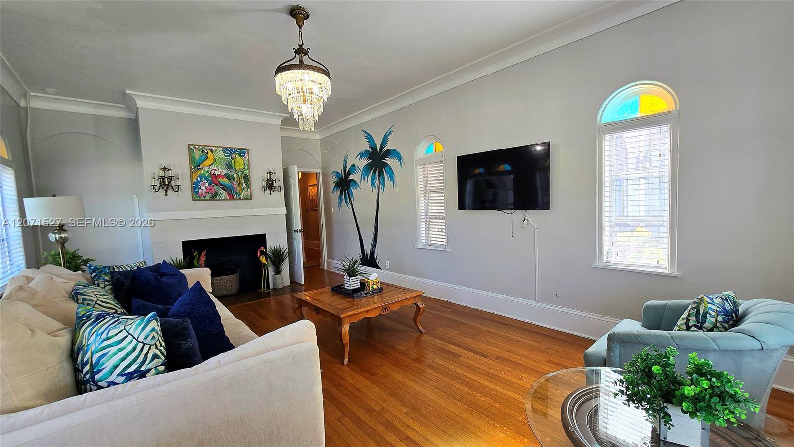 219 S 17th Avenue