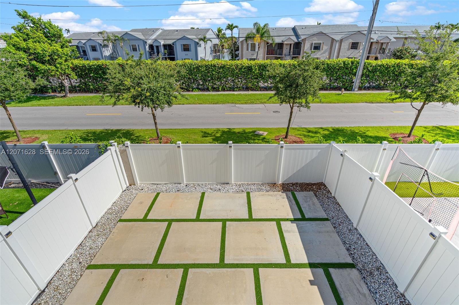 837 SE 16th Court