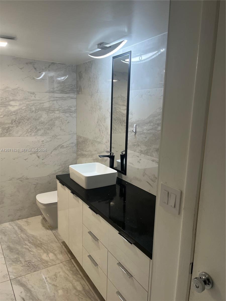 20191 E Country Club Drive