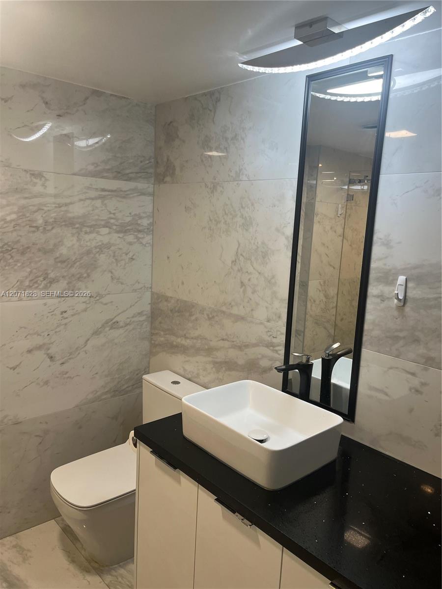 20191 E Country Club Drive