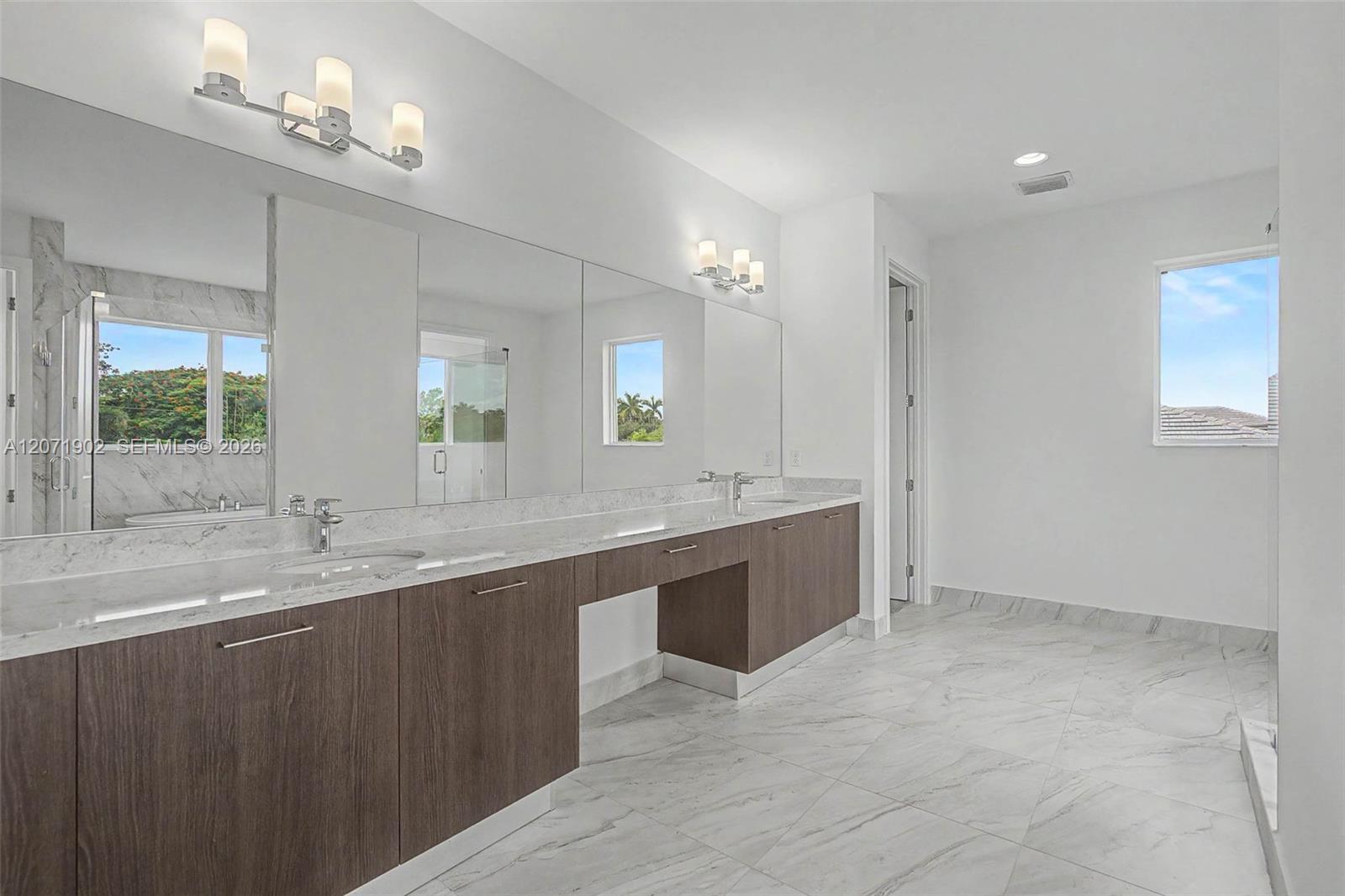 2440 SW 122nd Terrace