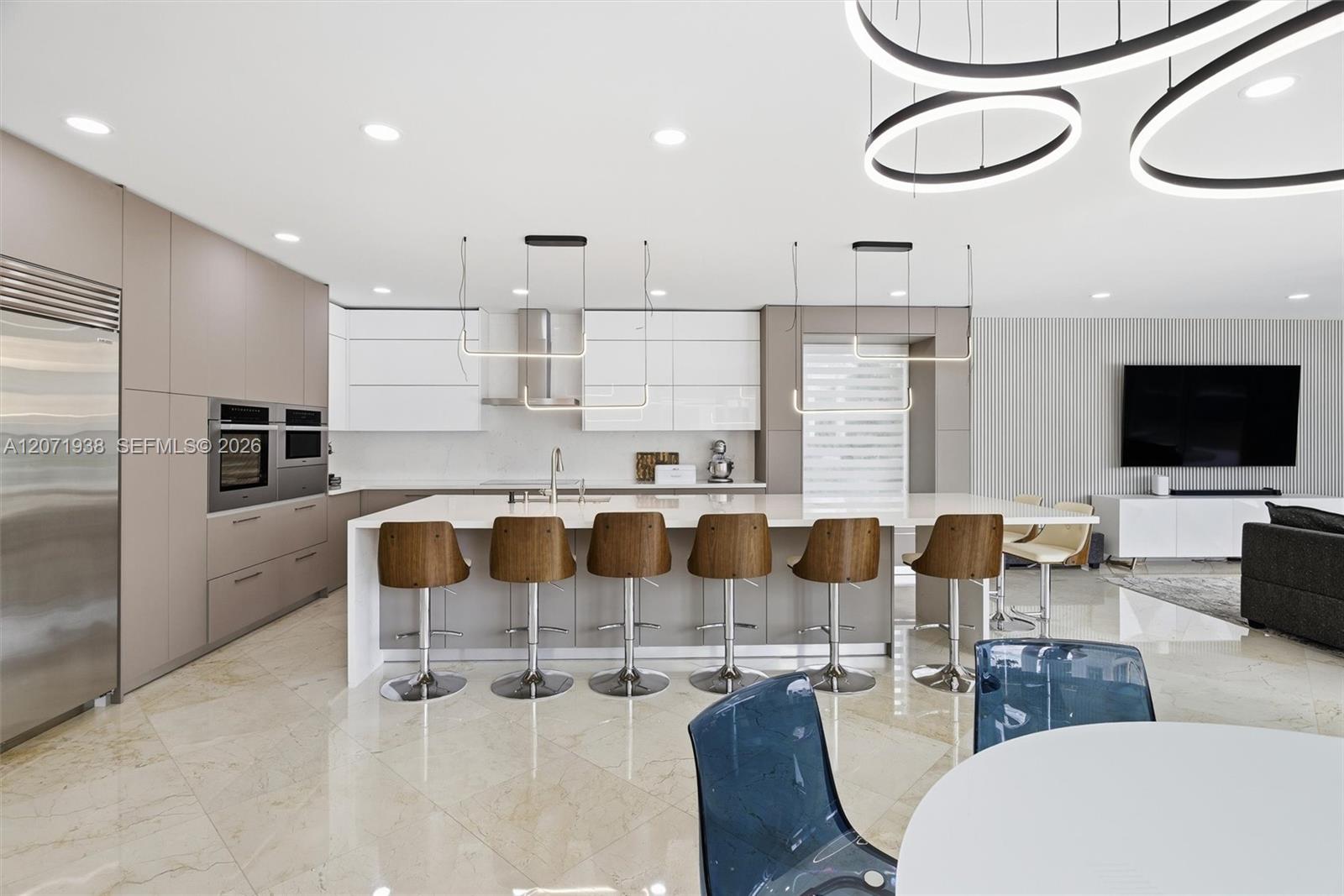 3526 Juniper Lane
