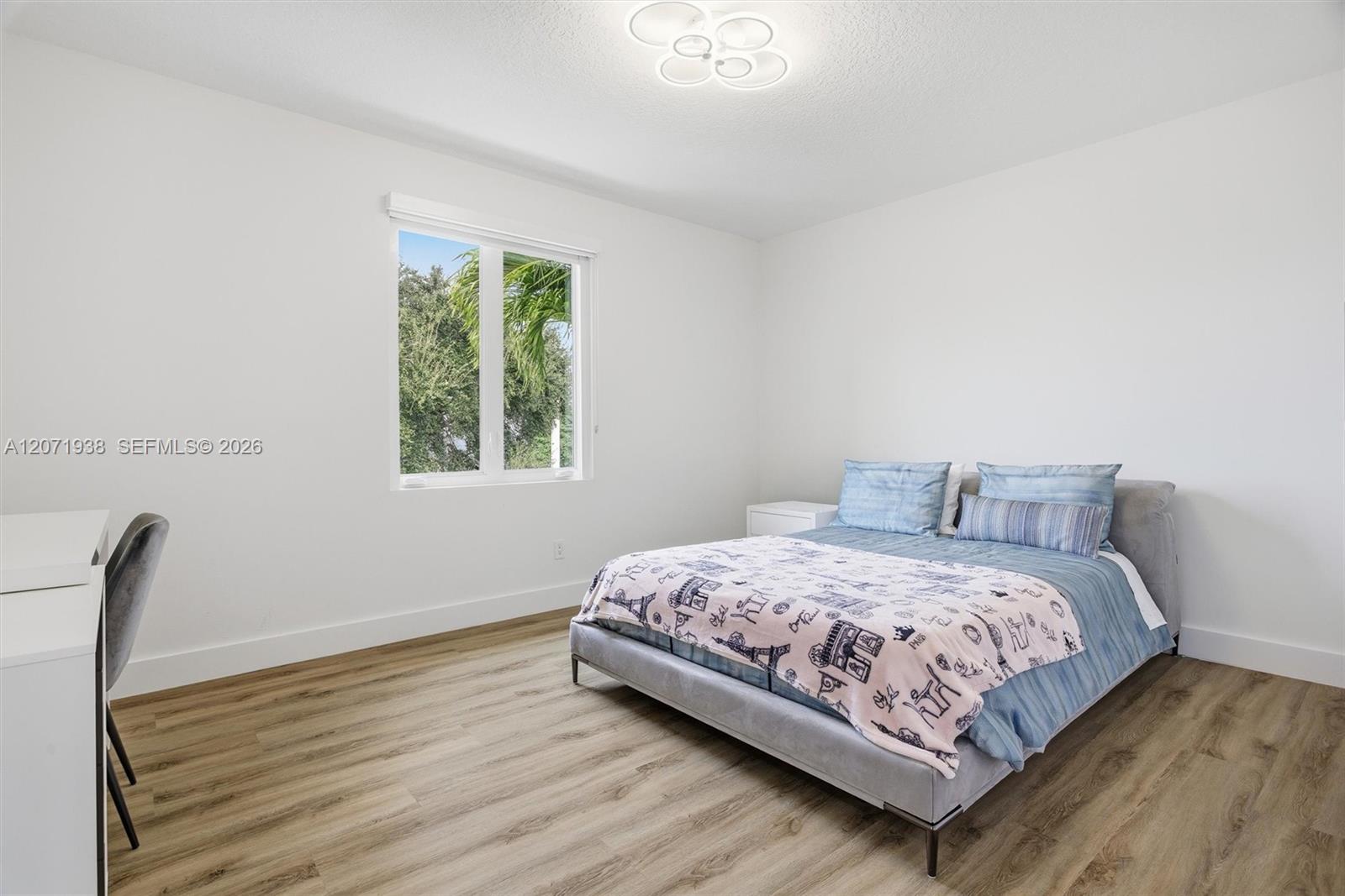 3526 Juniper Lane