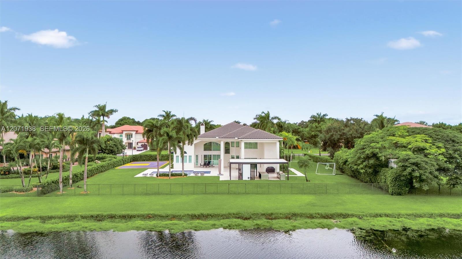 3526 Juniper Lane