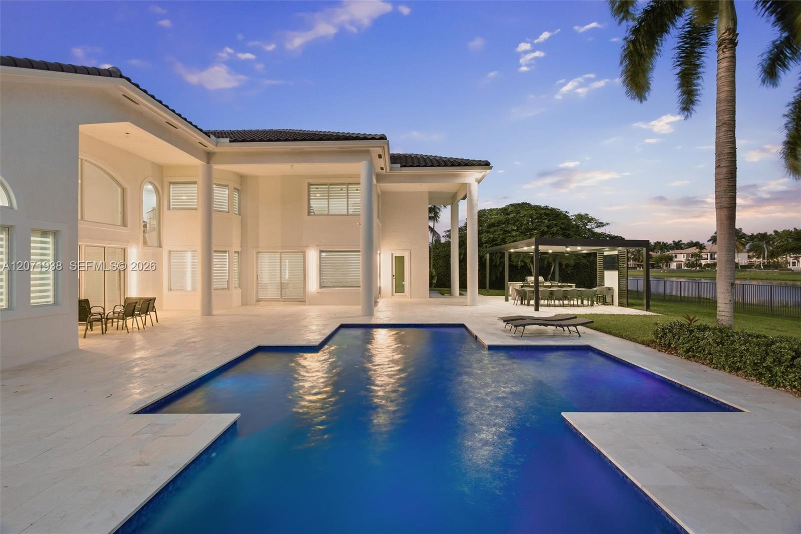3526 Juniper Lane