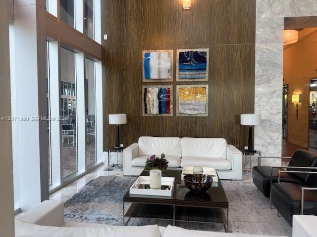 185 SW 7th Street