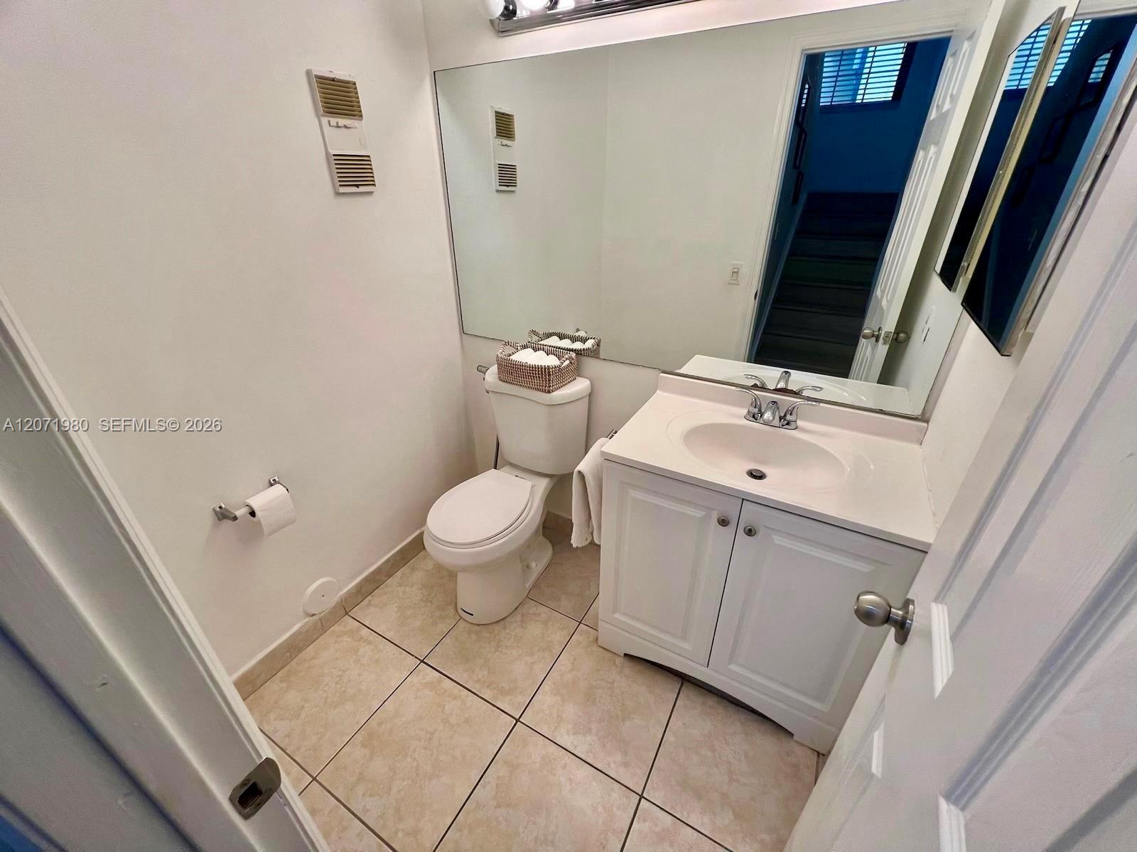 1133 NE 210th Terrace