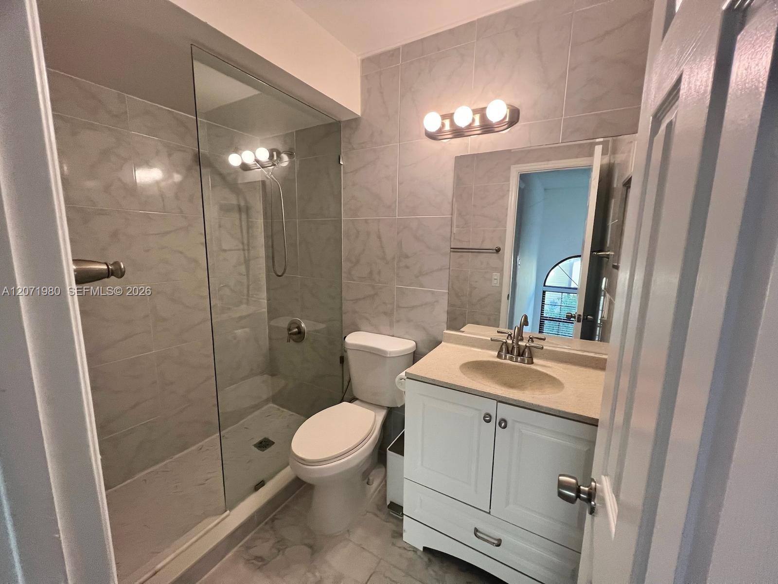 1133 NE 210th Terrace